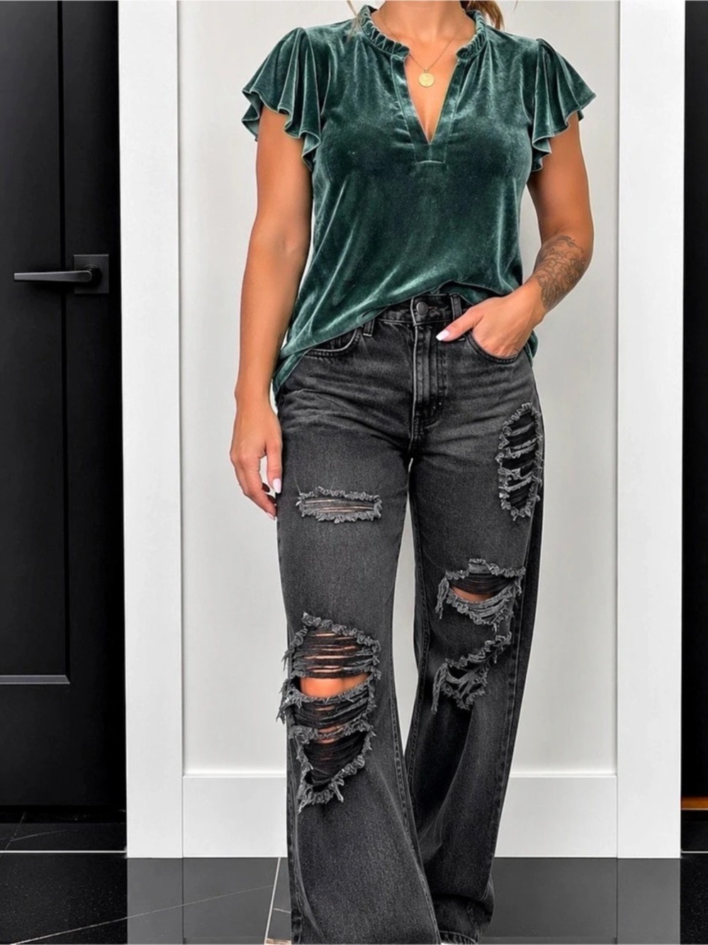 CeCe Short Sleeve Velvet Ruffle V-Neck Blouse Green Small